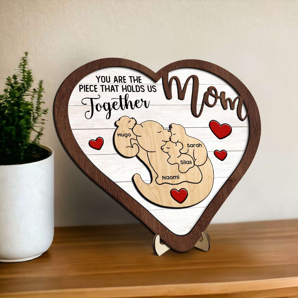 Personalized Heart-Shaped Wooden Sign Custom Names with 3D Bear Family Design